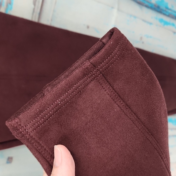 SPANX The Faux Suede High Rise Burgundy Leggings Pants - Picture 4 of 9